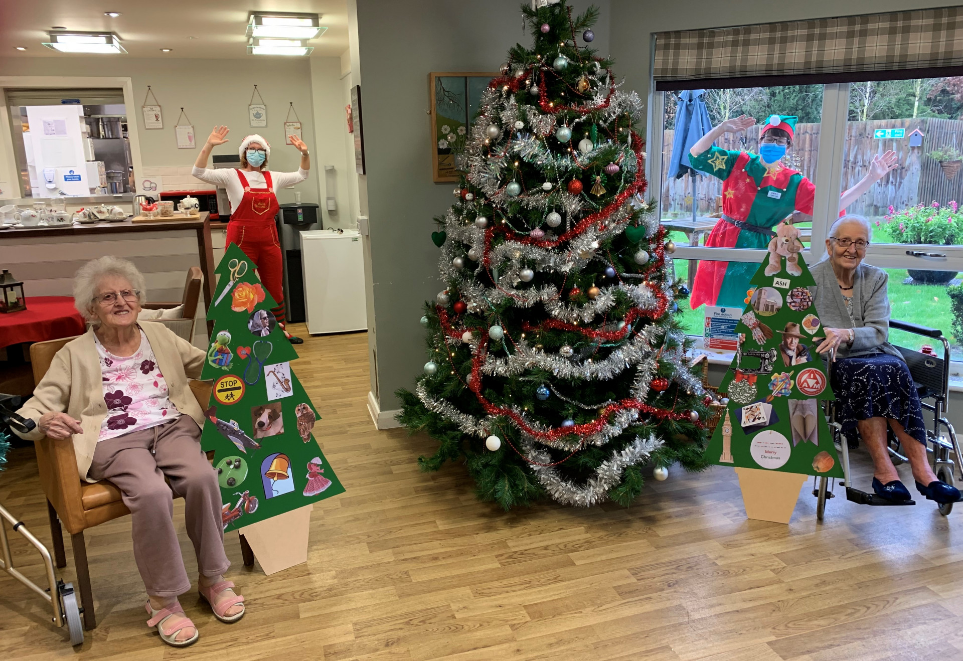 Step into Christmas – Eye care home gets into the festive spirit